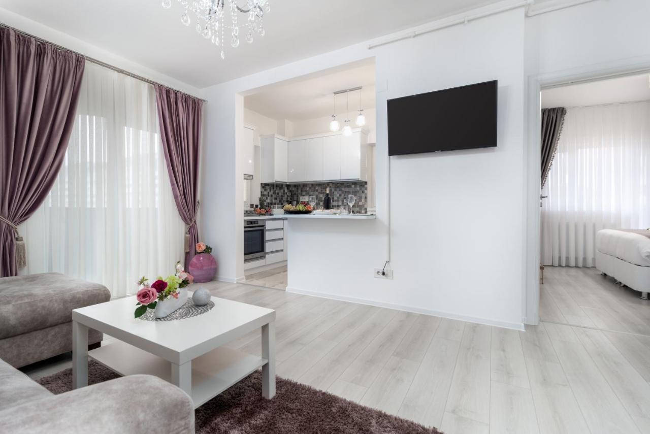 Premier Apartment Luceafarul Oradea Exterior photo